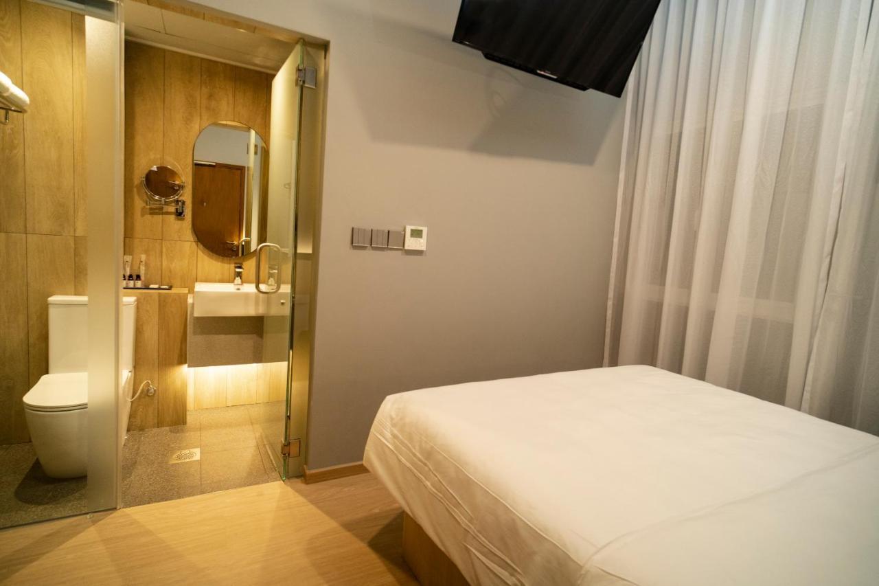 Hotel Bencoolen At Hong Kong Street Singapore Exterior photo