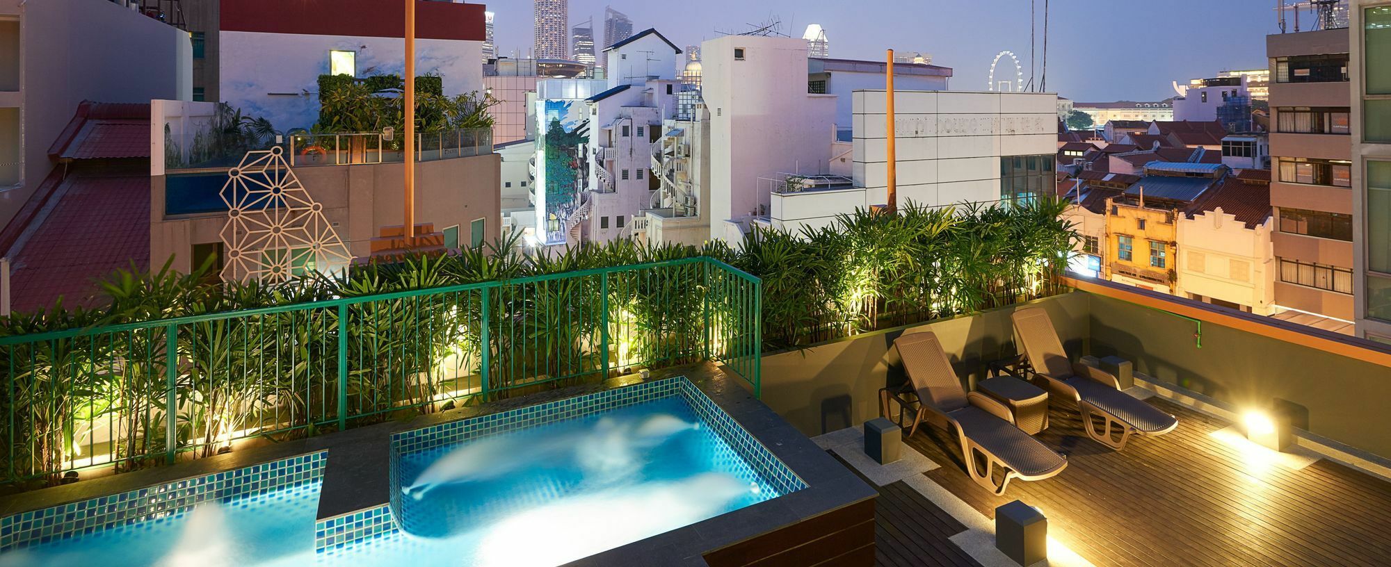 Hotel Bencoolen At Hong Kong Street Singapore Exterior photo